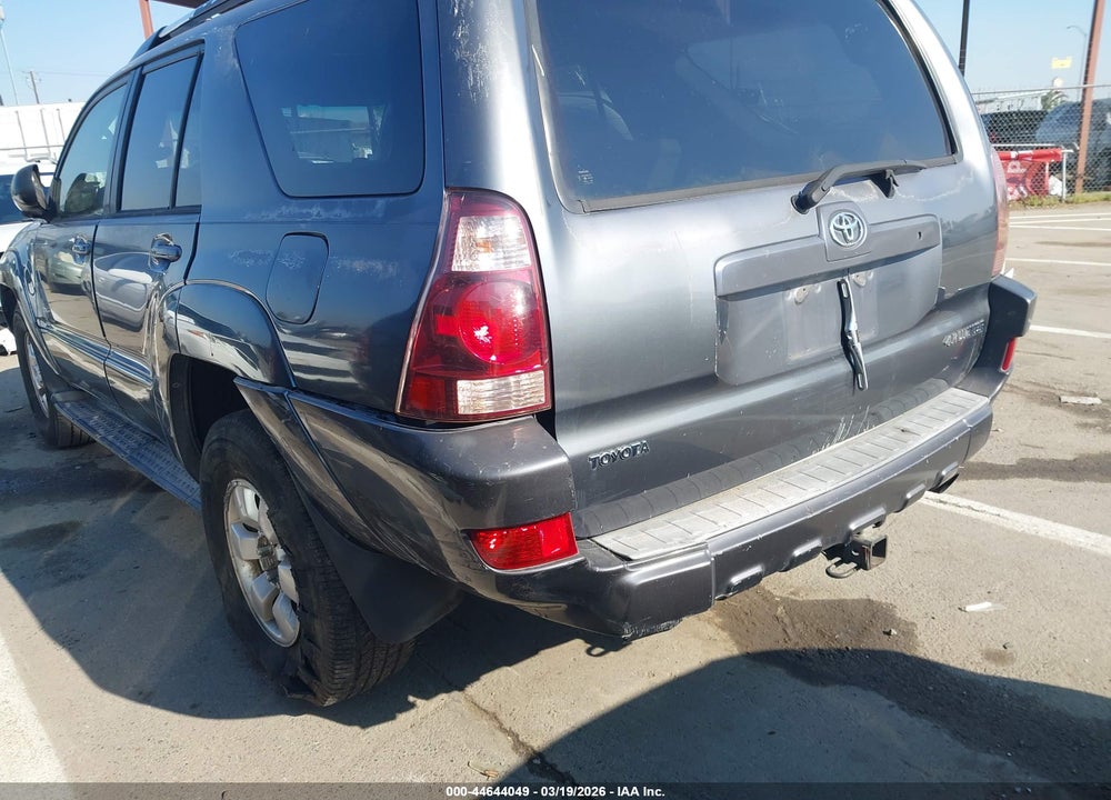2005 TOYOTA 4RUNNER SR5 V6 VIN: JTEZU14R450045715