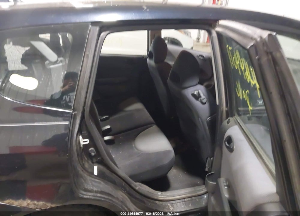 2007 HONDA FIT SPORT VIN: JHMGD38607S054618