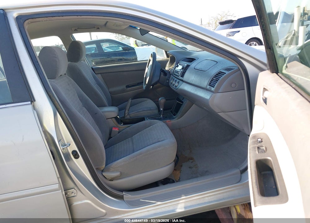 2006 TOYOTA CAMRY LE/XLE/SE VIN: 4T1BE32KX6U114885