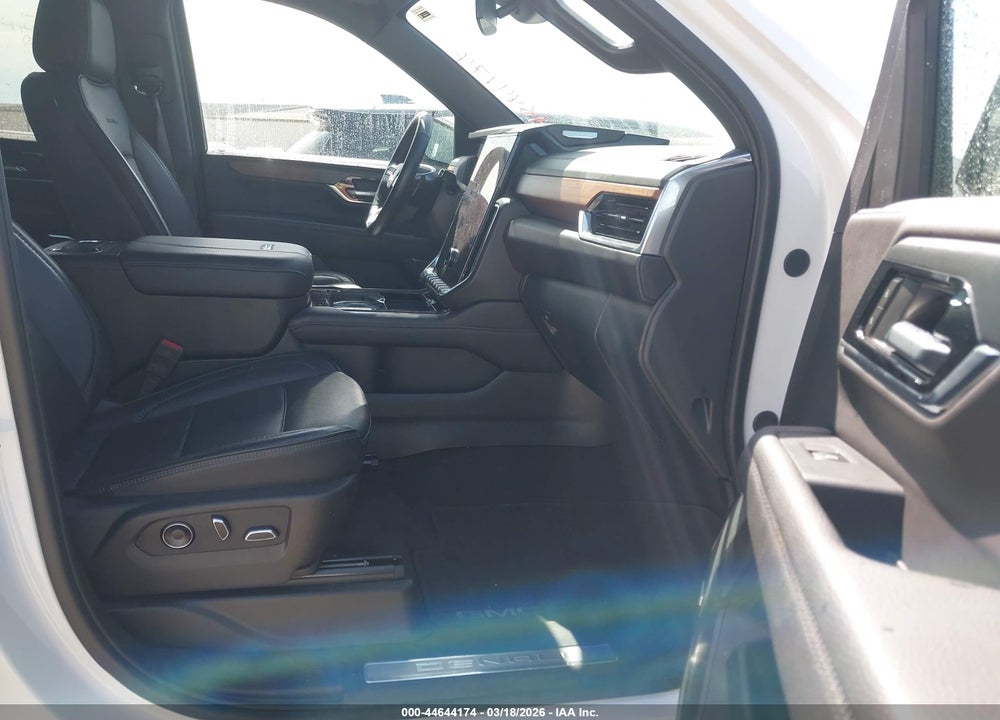 2025 GMC YUKON 2WD DENALI VIN: 1GKS1DRL1SR226030
