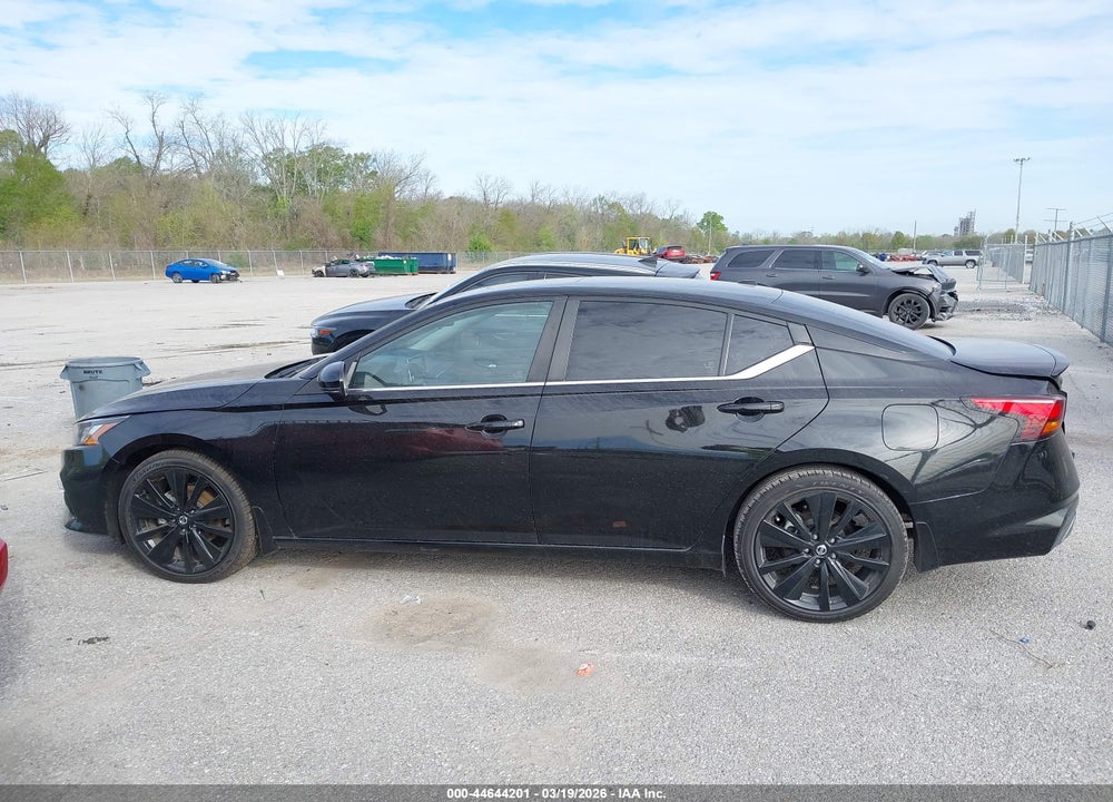 2022 NISSAN ALTIMA SR FWD VIN: 1N4BL4CV8NN325297