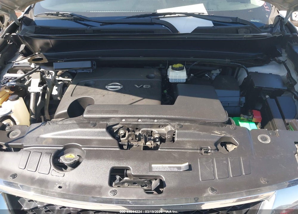 2014 NISSAN PATHFINDER S VIN: 5N1AR2MM2EC706262