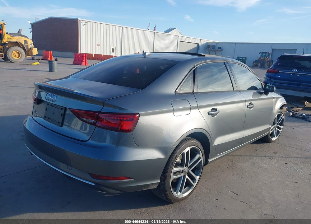 2017 AUDI A3 2.0T PREMIUM VIN: WAUAUGFFXH1041333