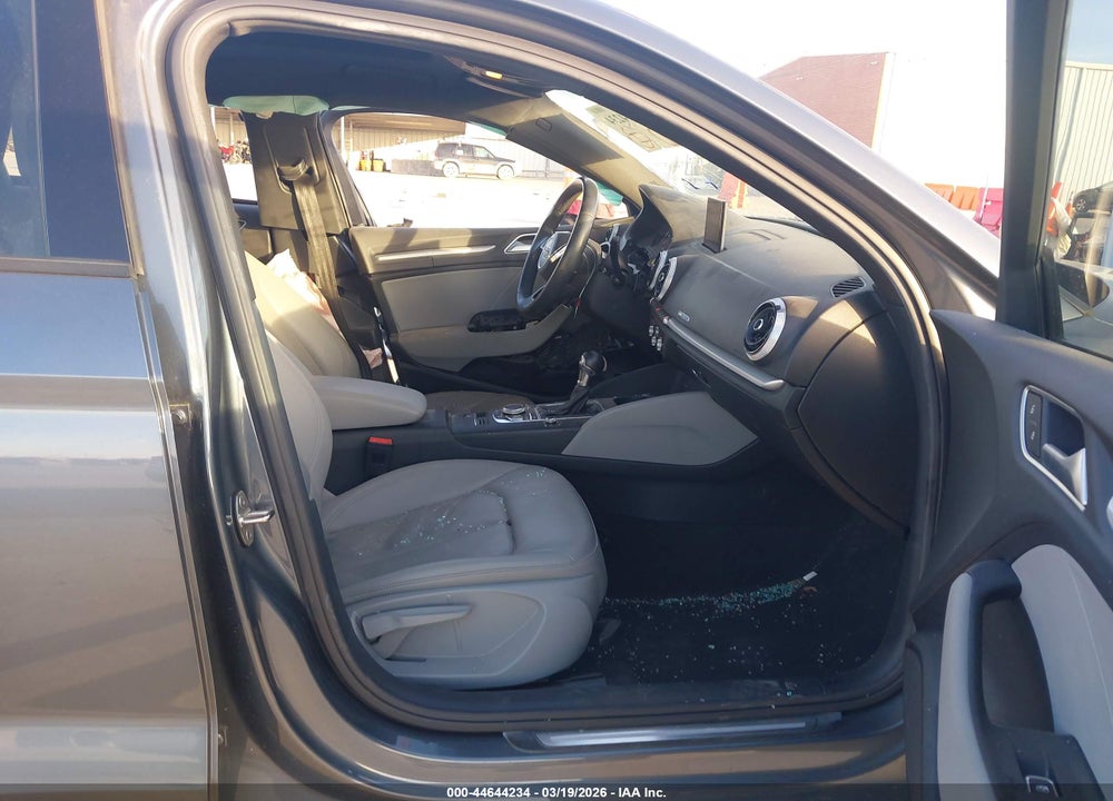 2017 AUDI A3 2.0T PREMIUM VIN: WAUAUGFFXH1041333