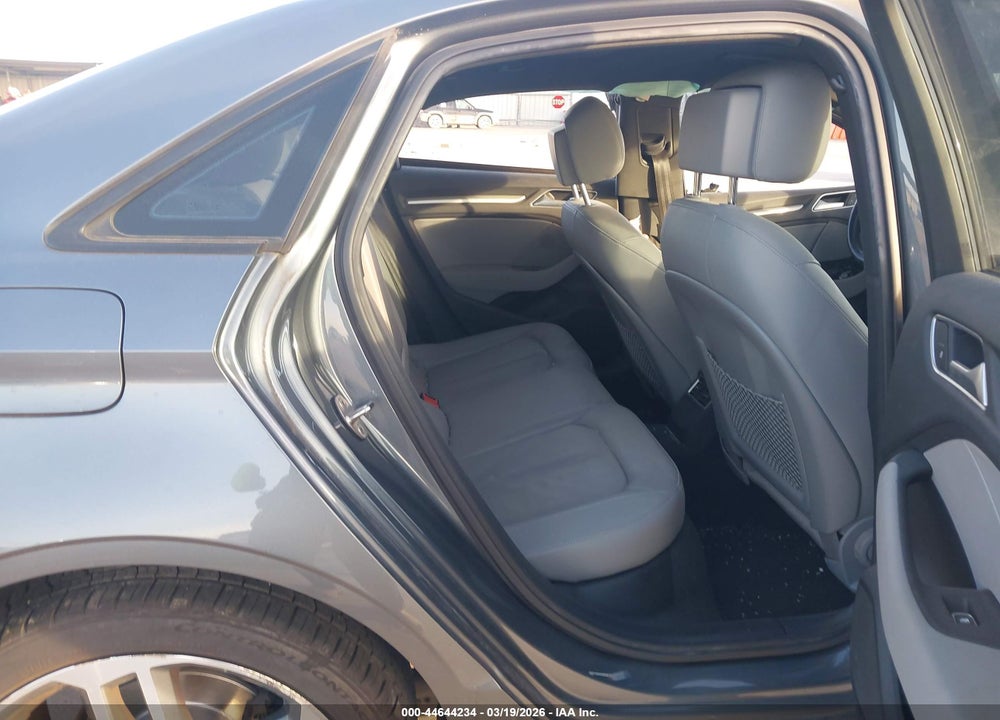 2017 AUDI A3 2.0T PREMIUM VIN: WAUAUGFFXH1041333