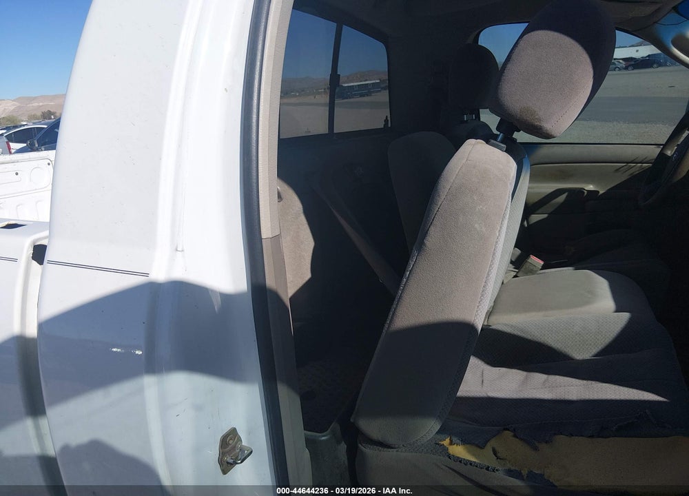 2004 DODGE RAM 1500 SLT/LARAMIE VIN: 1D7HA16NX4J111153