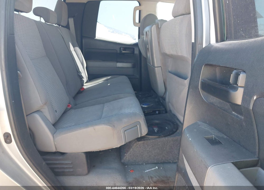 2011 TOYOTA TUNDRA GRADE 4.6L V8 VIN: 5TFRM5F17BX024637