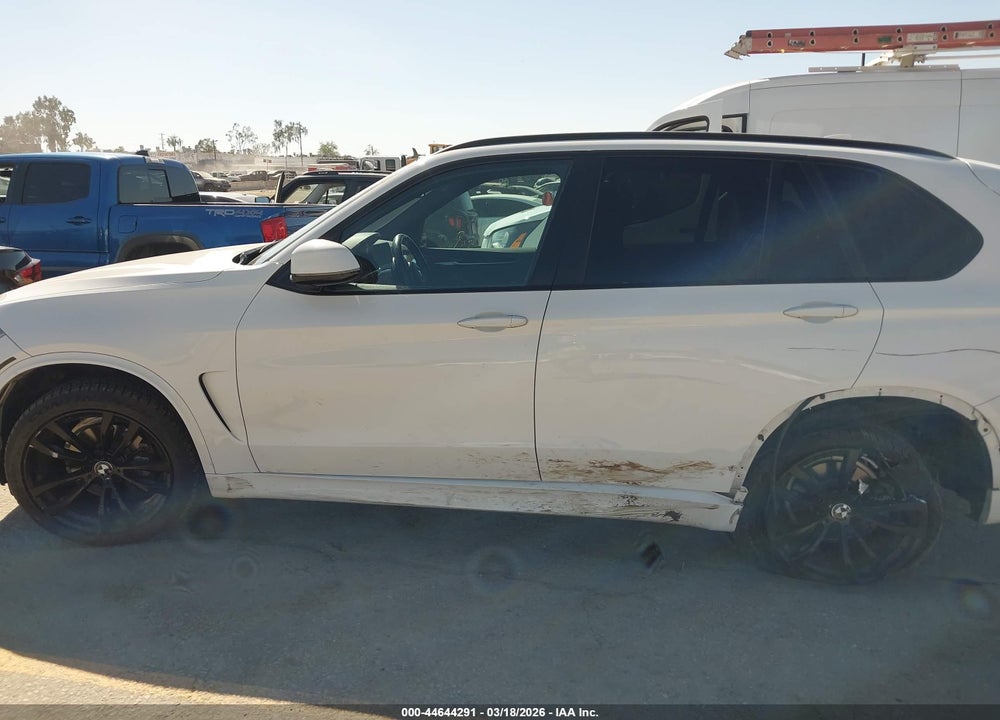 2018 BMW X5 XDRIVE35I VIN: 5UXKR0C57J0Y03720
