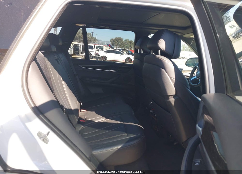 2018 BMW X5 XDRIVE35I VIN: 5UXKR0C57J0Y03720