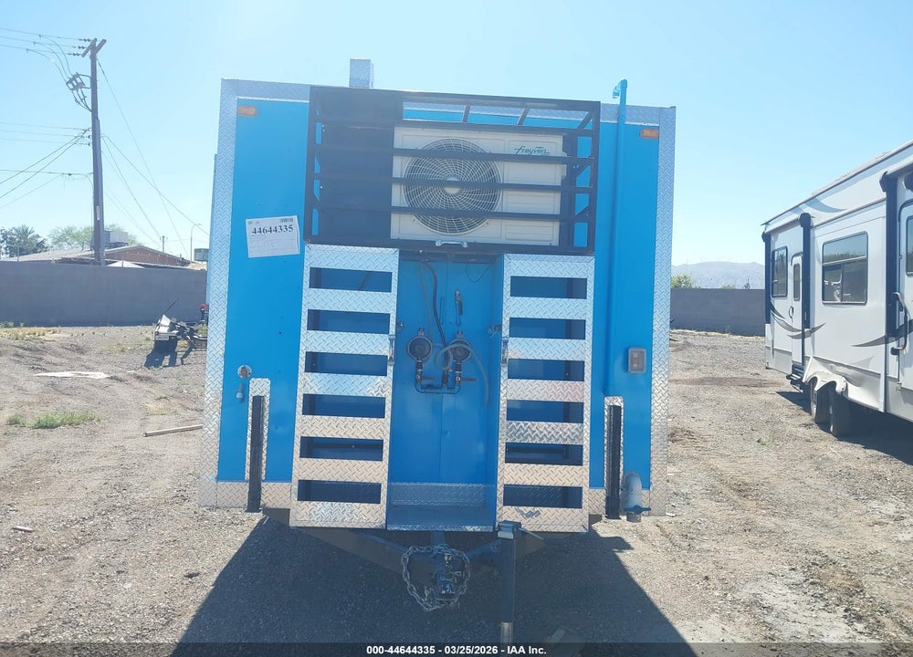 2022 FUD TRAILERS FOOD TRAILER VIN: 3F9F1AA24NM066281