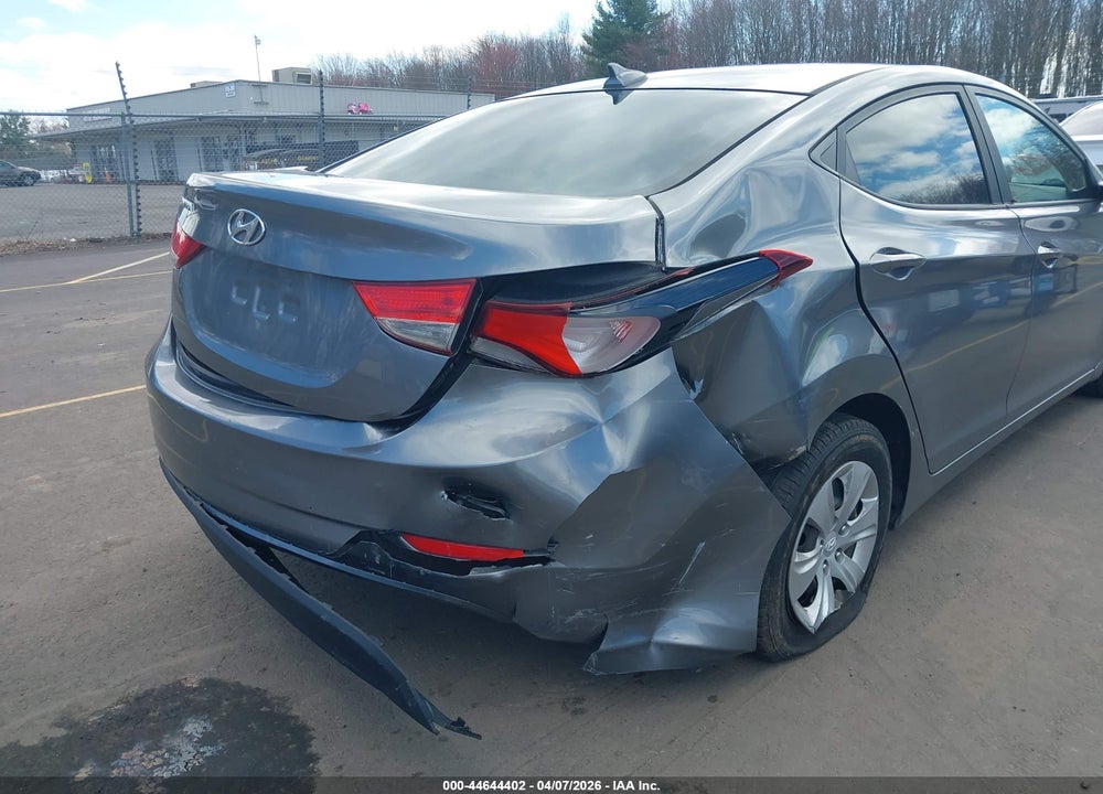 2016 HYUNDAI ELANTRA SE VIN: KMHDH4AE5GU641252