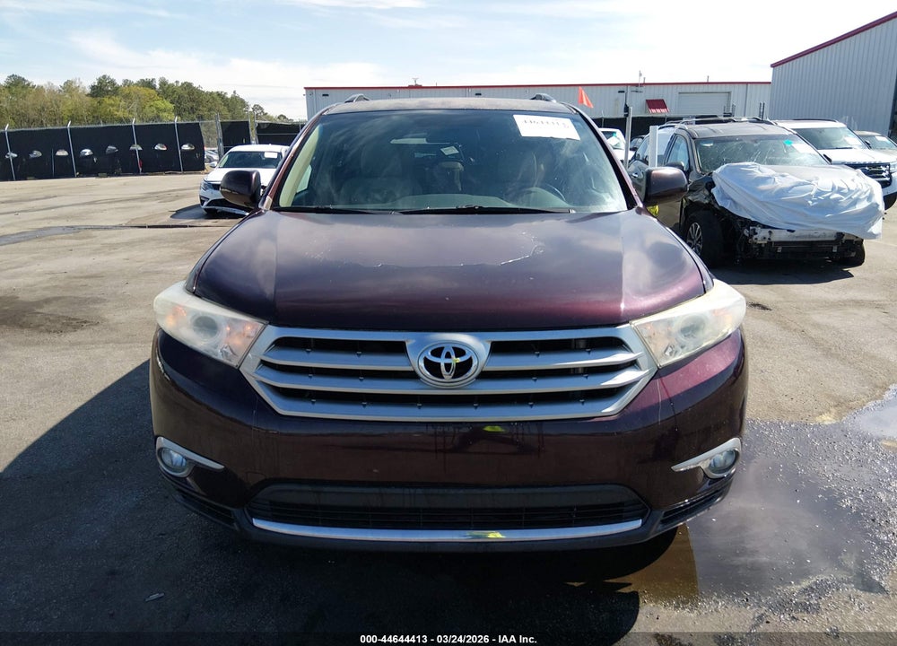 2013 TOYOTA HIGHLANDER BASE PLUS VIN: 5TDZA3EH0DS040831