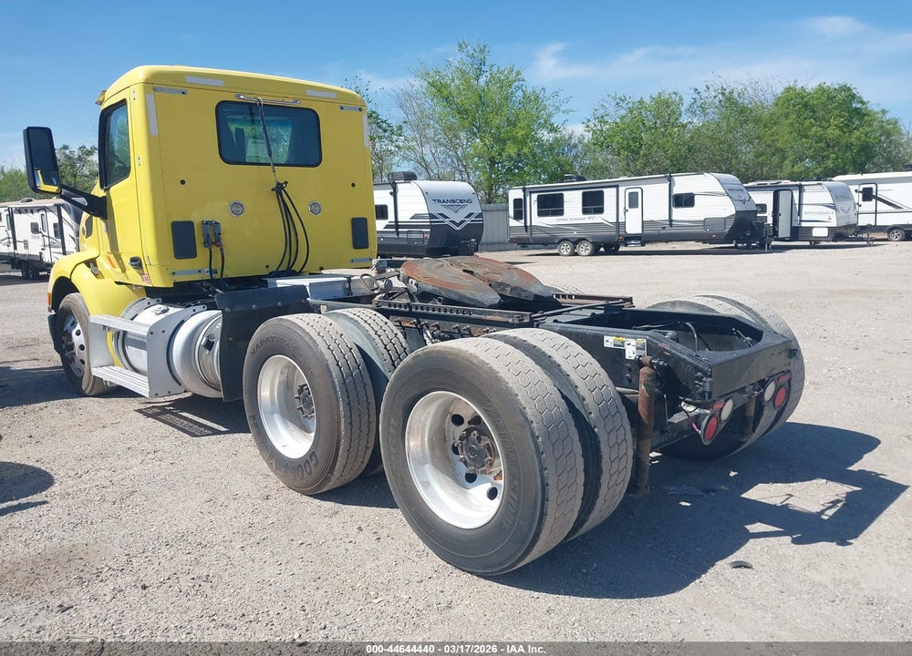 2019 PETERBILT 579 VIN: 1XPBDP9X1KD618492