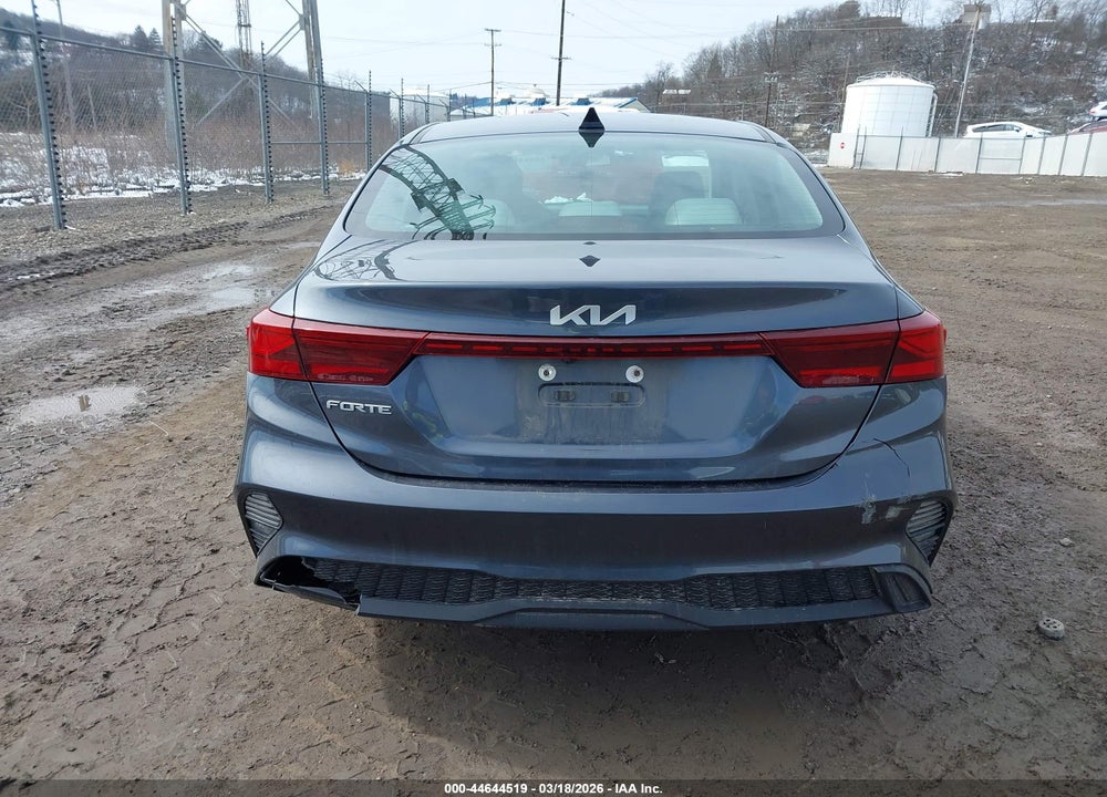 2022 KIA FORTE LXS VIN: 3KPF24AD4NE481060