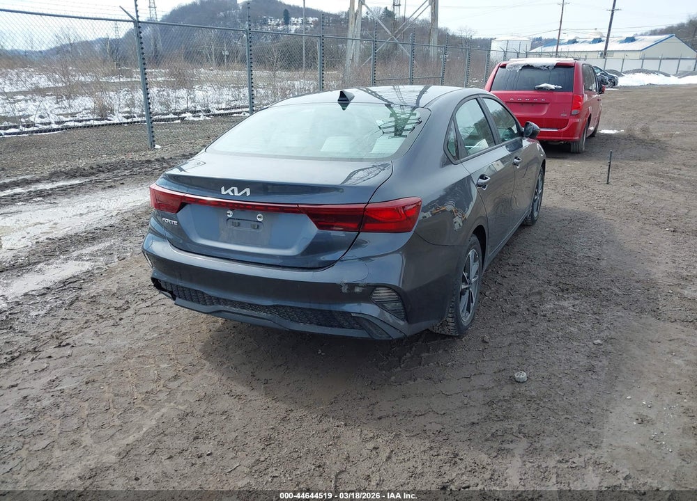 2022 KIA FORTE LXS VIN: 3KPF24AD4NE481060