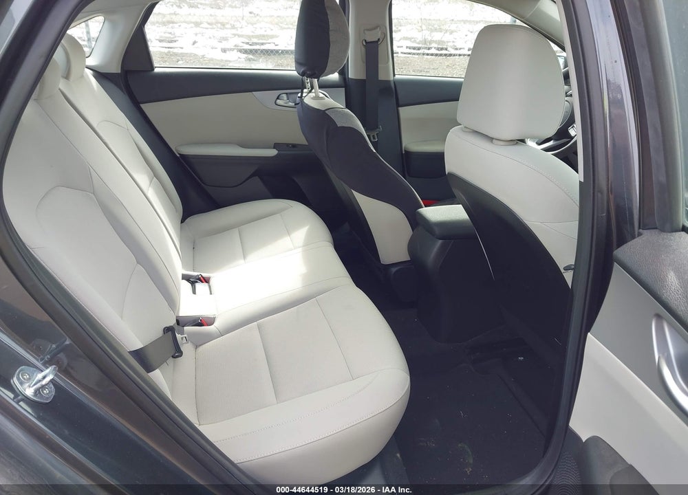 2022 KIA FORTE LXS VIN: 3KPF24AD4NE481060