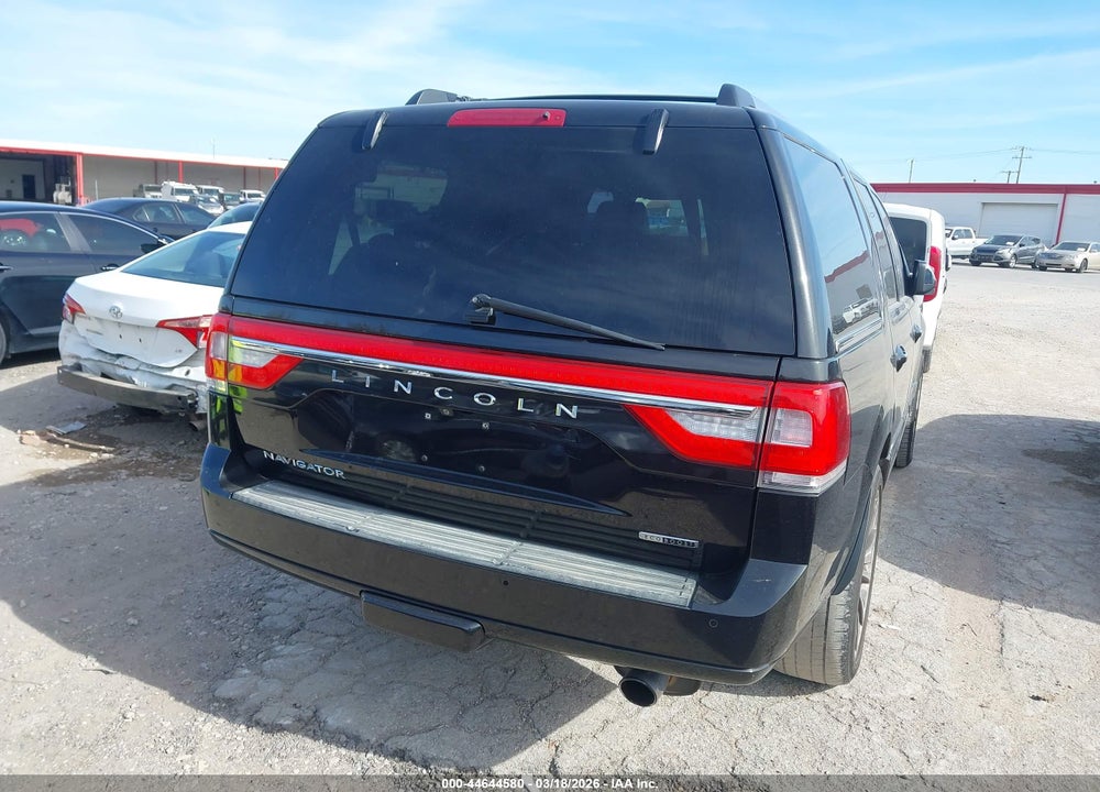 2015 LINCOLN NAVIGATOR VIN: 5LMJJ2JT6FEJ06608