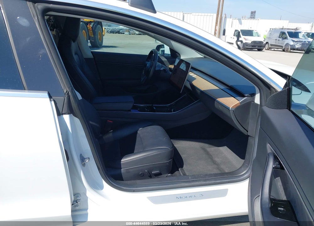2018 TESLA MODEL 3 LONG RANGE/PERFORMANCE VIN: 5YJ3E1EB1JF067515