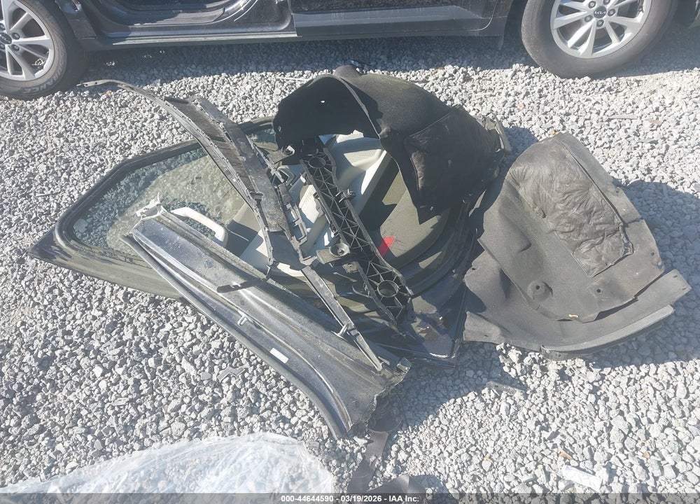 2024 KIA CARNIVAL MPV LX SEAT PACKAGE VIN: KNDNB4H39R6441111