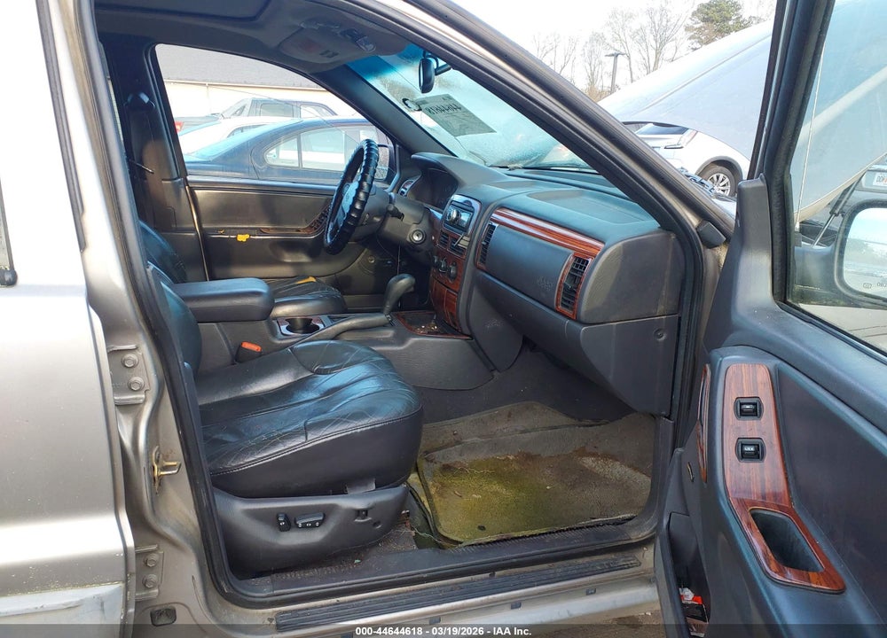 1999 JEEP GRAND CHEROKEE LAREDO VIN: 1J4G258S7XC803791