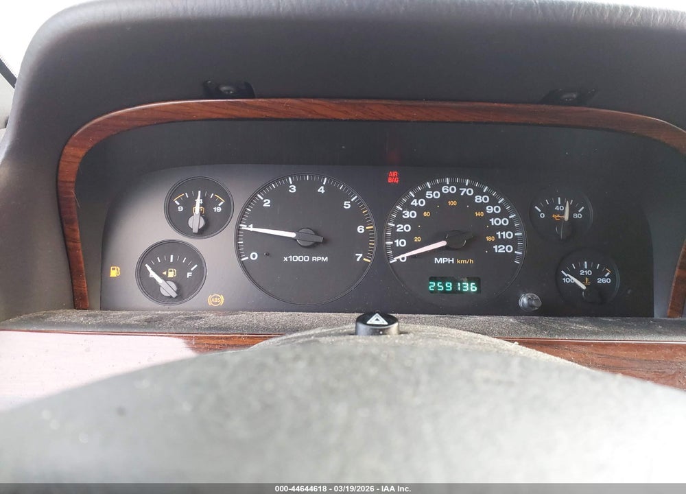 1999 JEEP GRAND CHEROKEE LAREDO VIN: 1J4G258S7XC803791