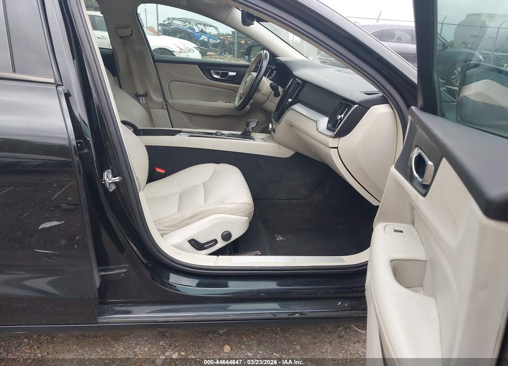 2020 VOLVO S60 T5 MOMENTUM VIN: 7JR102FK9LG057612