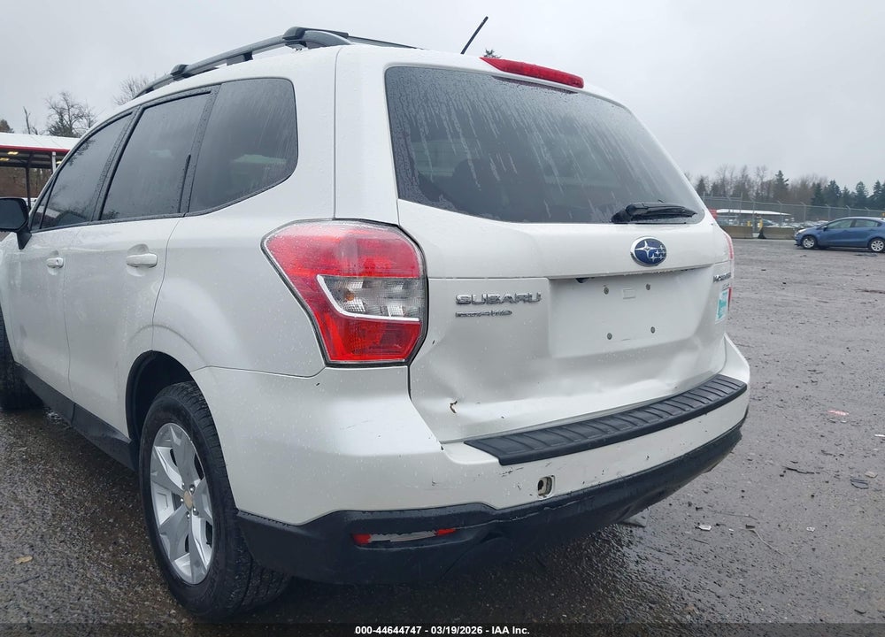 2015 SUBARU FORESTER 2.5I PREMIUM VIN: JF2SJADC2FH833147