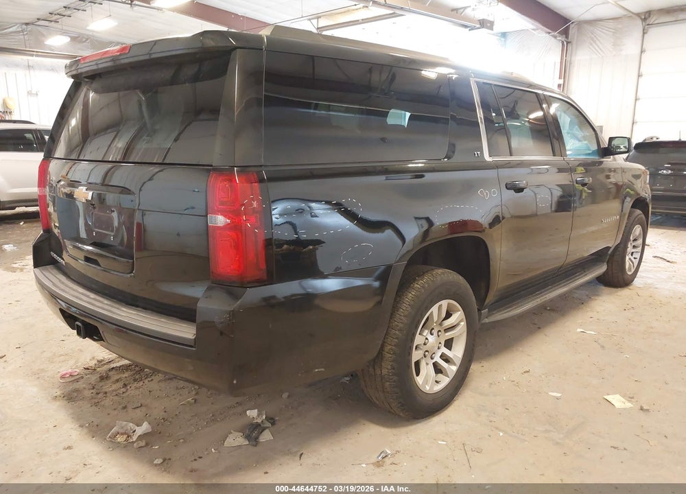 2019 CHEVROLET SUBURBAN LT VIN: 1GNSKHKC7KR129187