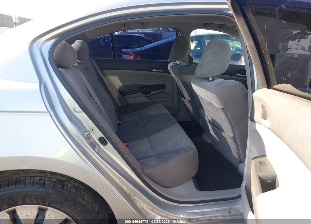 2009 HONDA ACCORD 2.4 LX VIN: 1HGCP26309A139849