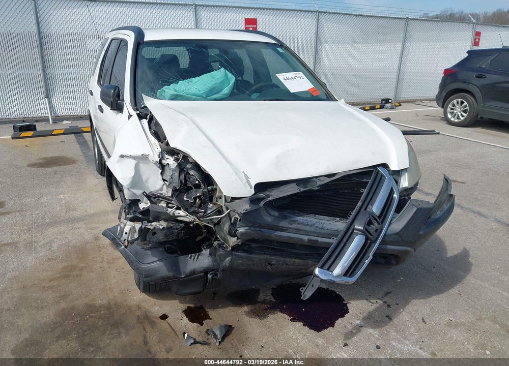 2004 HONDA CR-V LX VIN: SHSRD68594U209221