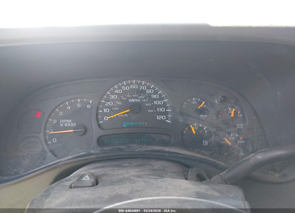 2005 CHEVROLET AVALANCHE 1500 LT VIN: 3GNEC12ZX5G203230