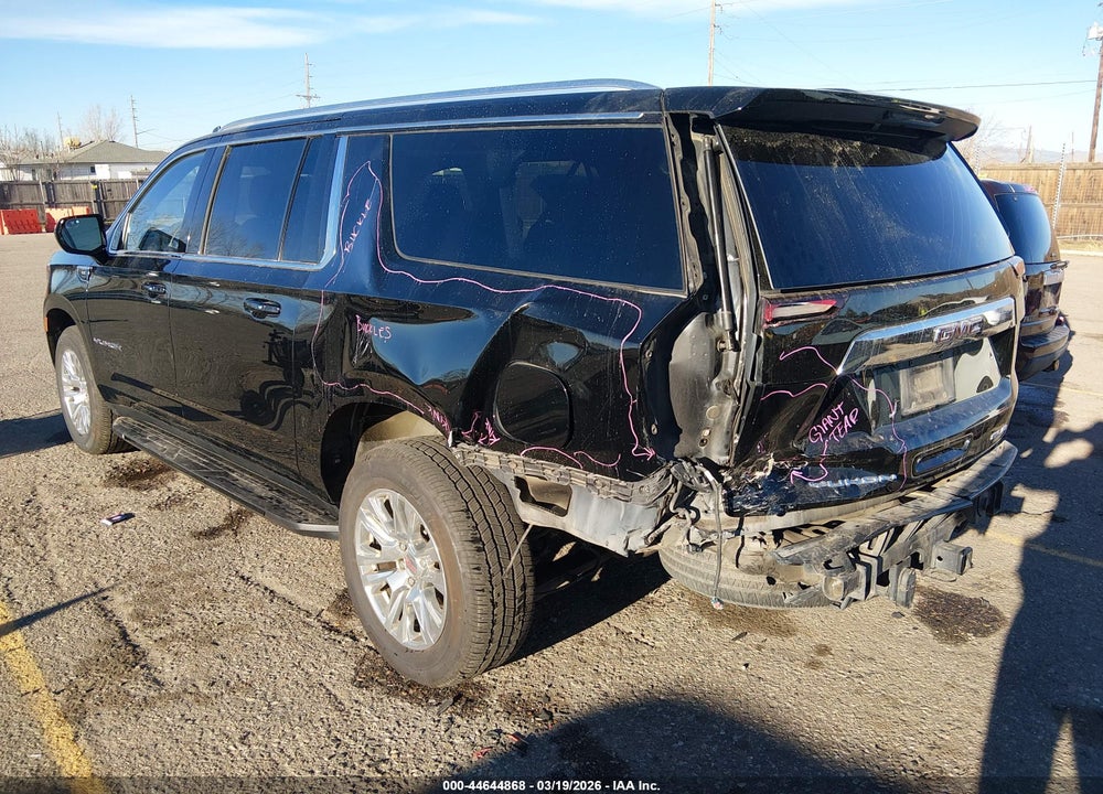 2022 GMC YUKON XL 4WD SLE VIN: 1GKS2FKD5NR284044