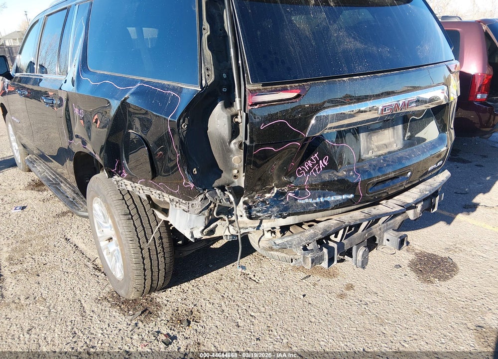 2022 GMC YUKON XL 4WD SLE VIN: 1GKS2FKD5NR284044