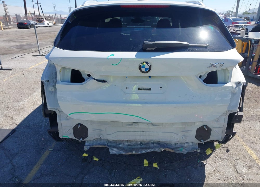2017 BMW X1 SDRIVE28I VIN: WBXHU7C34H5H33341