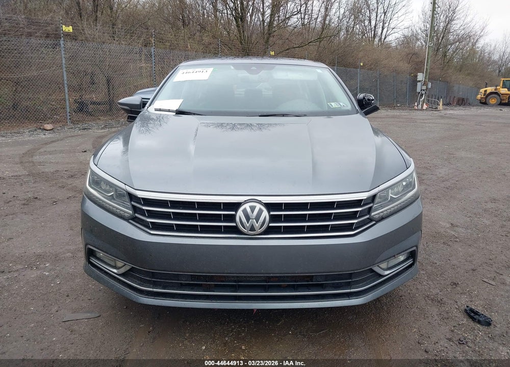 2017 VOLKSWAGEN PASSAT 1.8T SEL PREMIUM VIN: 1VWCT7A34HC039008
