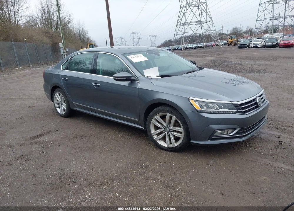 2017 VOLKSWAGEN PASSAT 1.8T SEL PREMIUM VIN: 1VWCT7A34HC039008