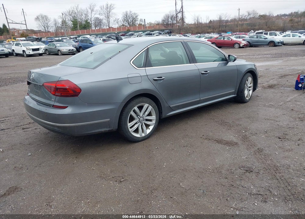 2017 VOLKSWAGEN PASSAT 1.8T SEL PREMIUM VIN: 1VWCT7A34HC039008