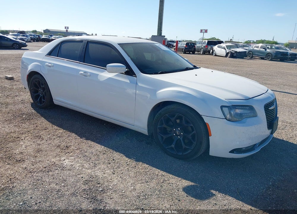2019 CHRYSLER 300 300S VIN: 2C3CCABG7KH622991