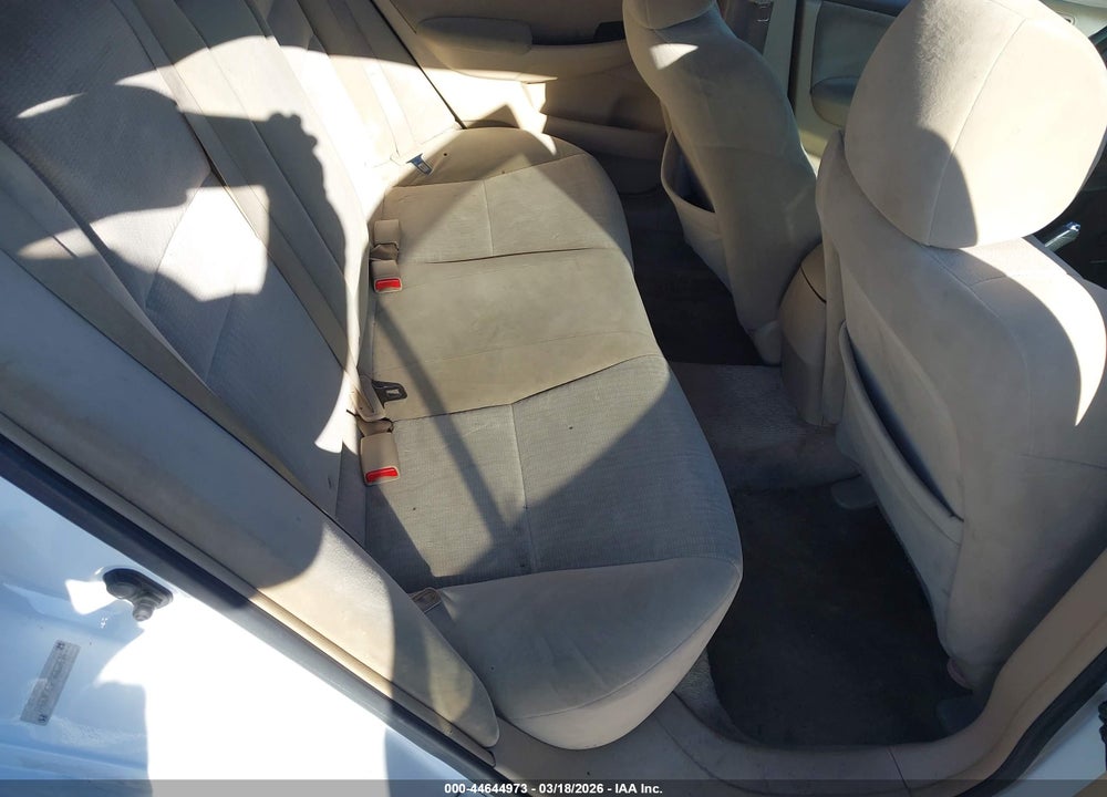 2005 HONDA ACCORD 2.4 LX VIN: 1HGCM56425A038616