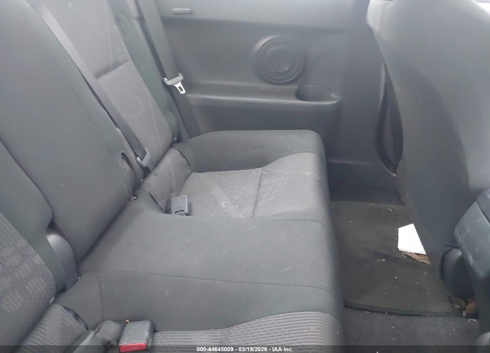 2011 SCION TC VIN: JTKJF5C79B3008780