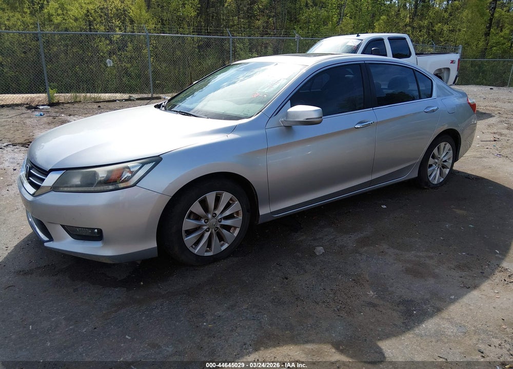 2015 HONDA ACCORD EX-L VIN: 1HGCR2F89FA120976
