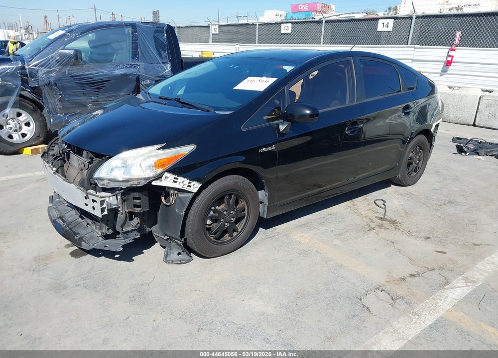 2015 TOYOTA PRIUS TWO VIN: JTDKN3DU3F0472825