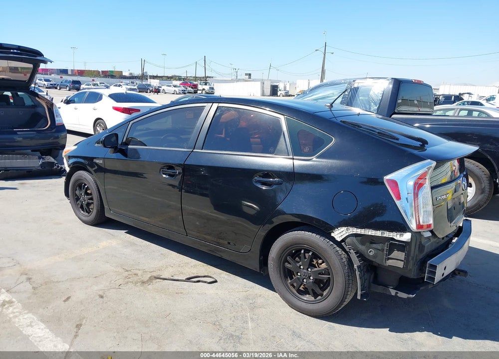 2015 TOYOTA PRIUS TWO VIN: JTDKN3DU3F0472825