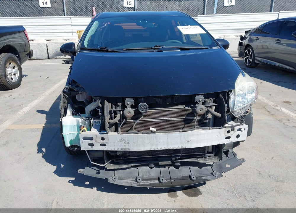 2015 TOYOTA PRIUS TWO VIN: JTDKN3DU3F0472825