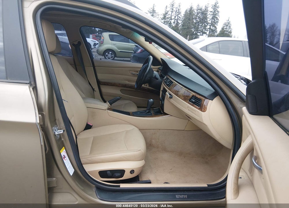2006 BMW 325XIT VIN: WBAVT13516KW22112
