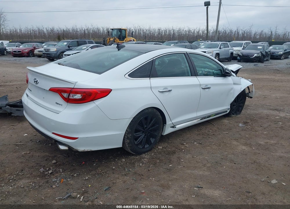 2015 HYUNDAI SONATA SPORT VIN: 5NPE34AF6FH210637