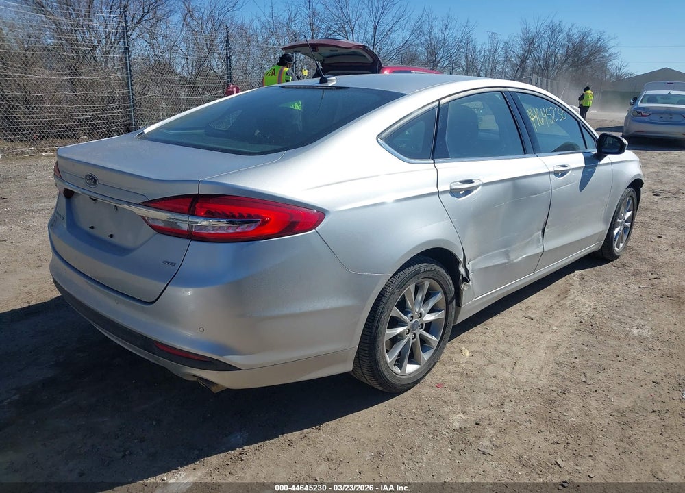 2017 FORD FUSION SE VIN: 3FA6P0H77HR253695