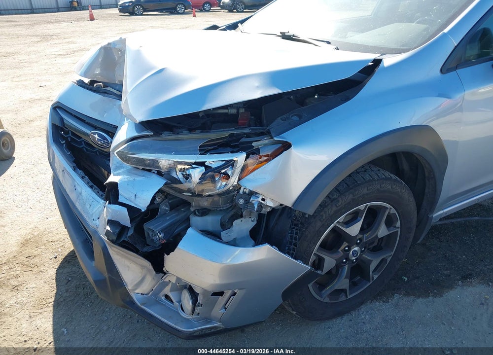 2018 SUBARU CROSSTREK 2.0I PREMIUM VIN: JF2GTABC3JH281833