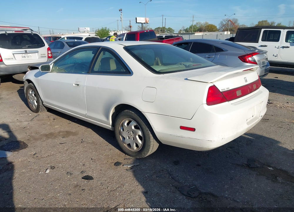1998 HONDA ACCORD EX VIN: 1HGCG3159WA010647