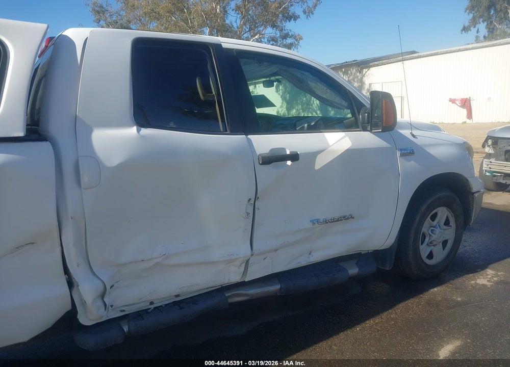 2008 TOYOTA TUNDRA BASE 5.7L V8 VIN: 5TFCV54128X007520